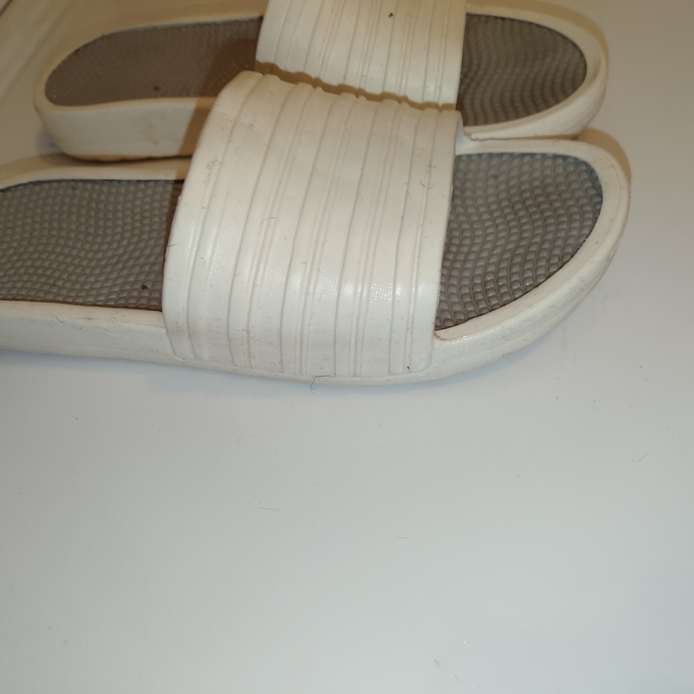 Comfort Slides - Picture 4 of 5